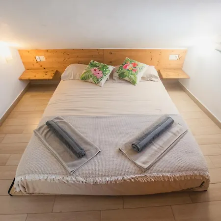 Banana Patacona Bed & Breakfast *