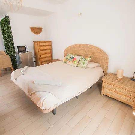 Banana Patacona Bed & Breakfast Alboraia